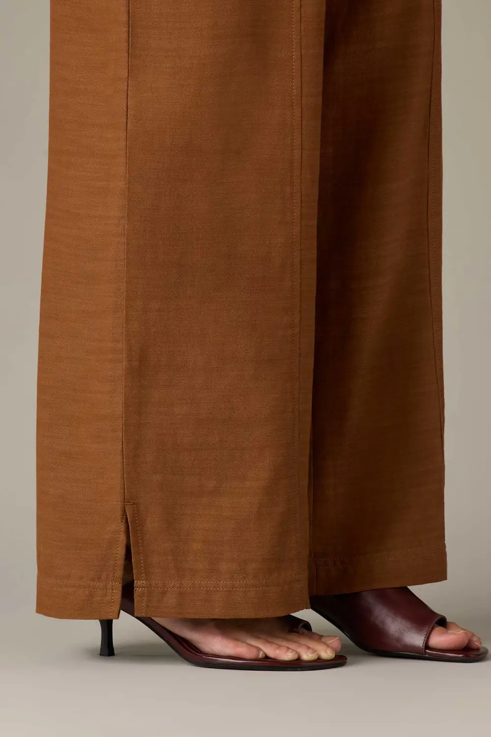  V-yoke Side Panel Wide Leg Pants Self