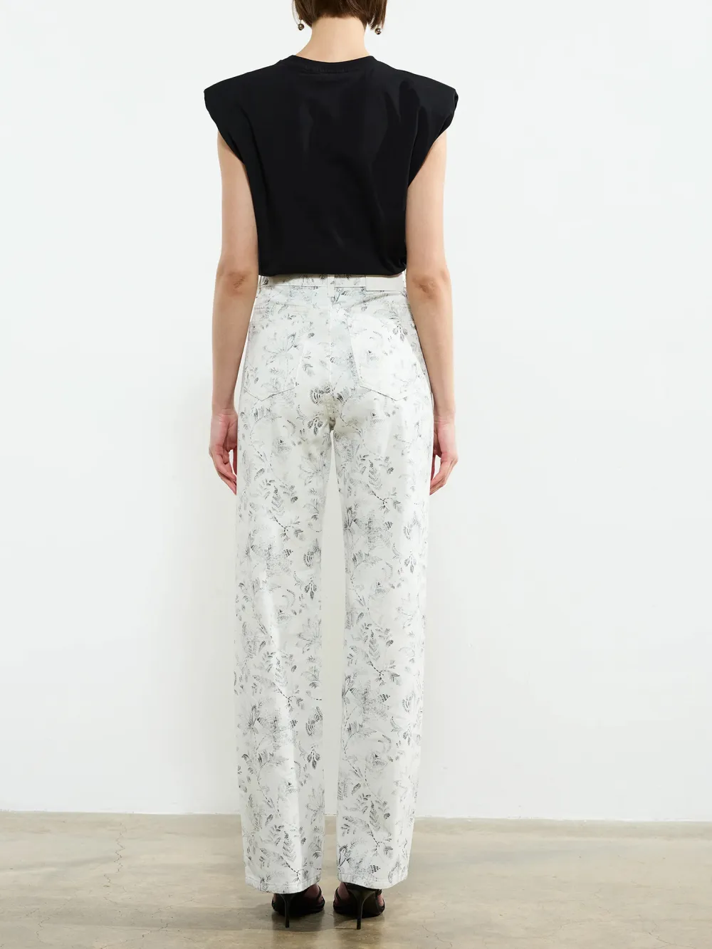 Trendy Artistic Floral White Straight Pants