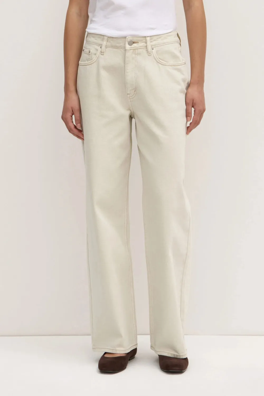 Mid Waist Jeans