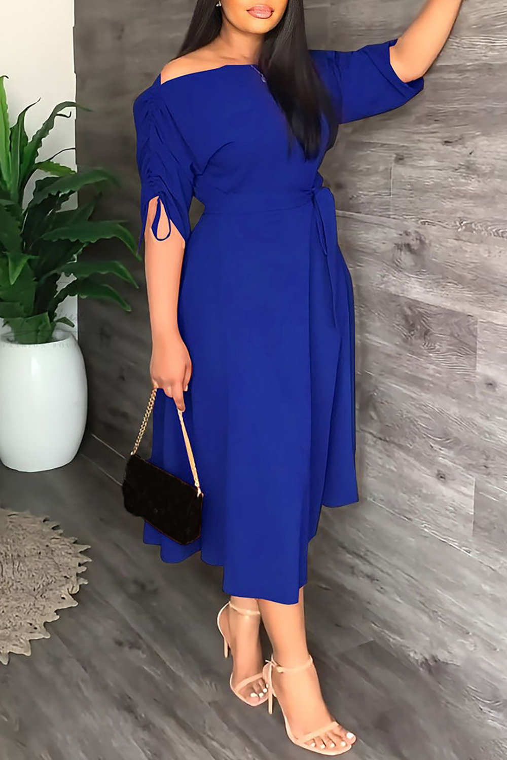 Plus Size Black Business Casual Solid Drawstring Oblique Collar Midi Dresses [New]