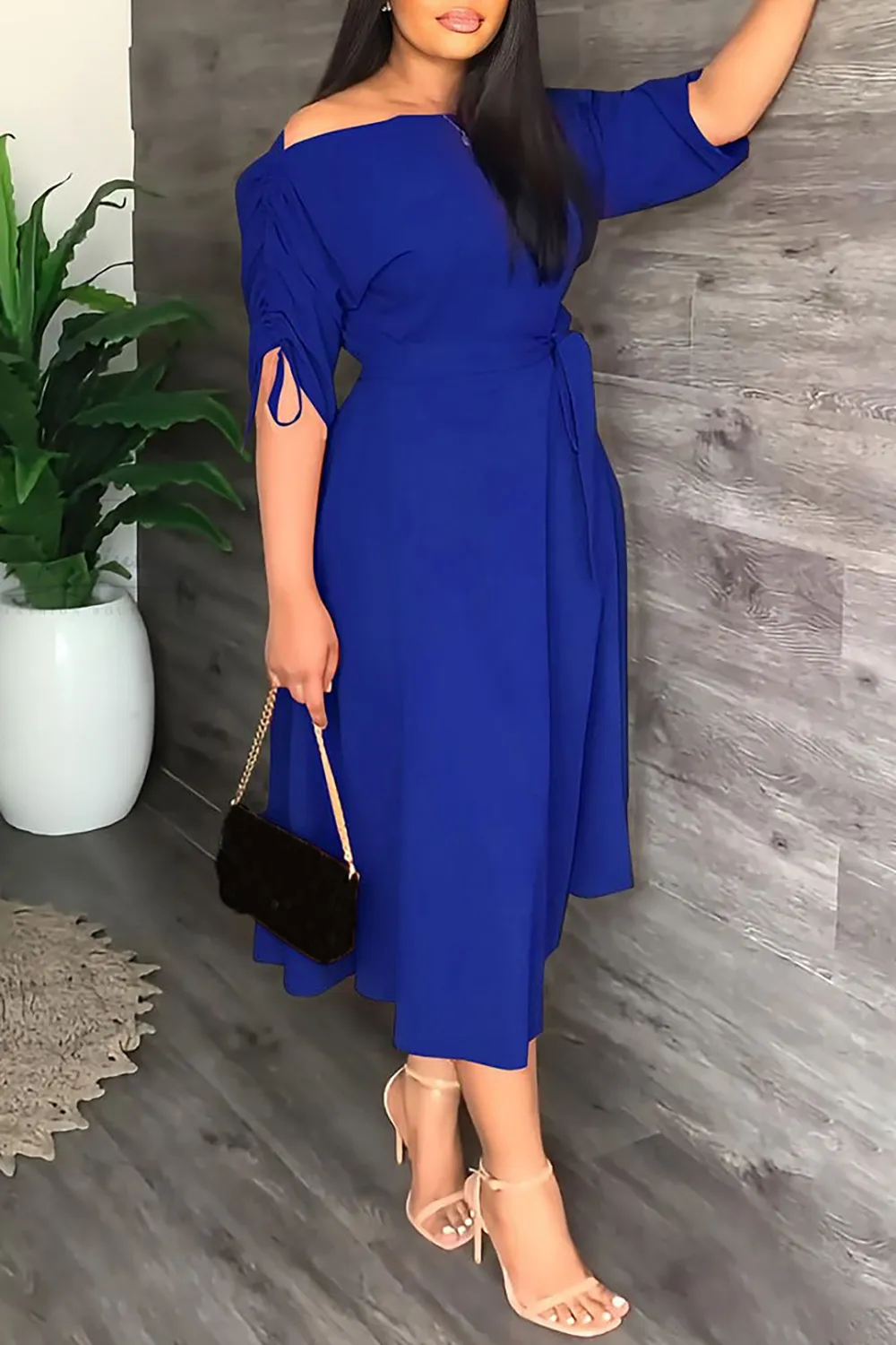 Plus Size Black Business Casual Solid Drawstring Oblique Collar Midi Dresses