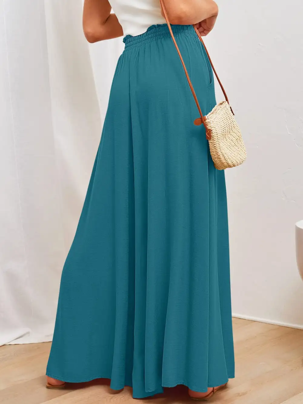 Textured Wide Leg Pants With Pocket