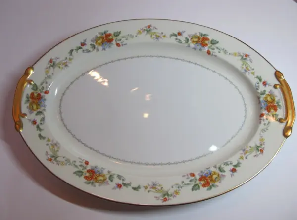 Meito China, set of serving dishes, occupied Japan, between 1945 and 1952