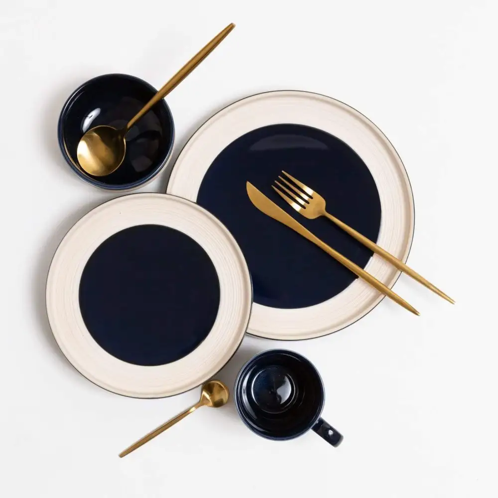 (Store Closing Sale) Feld Dinnerware Set