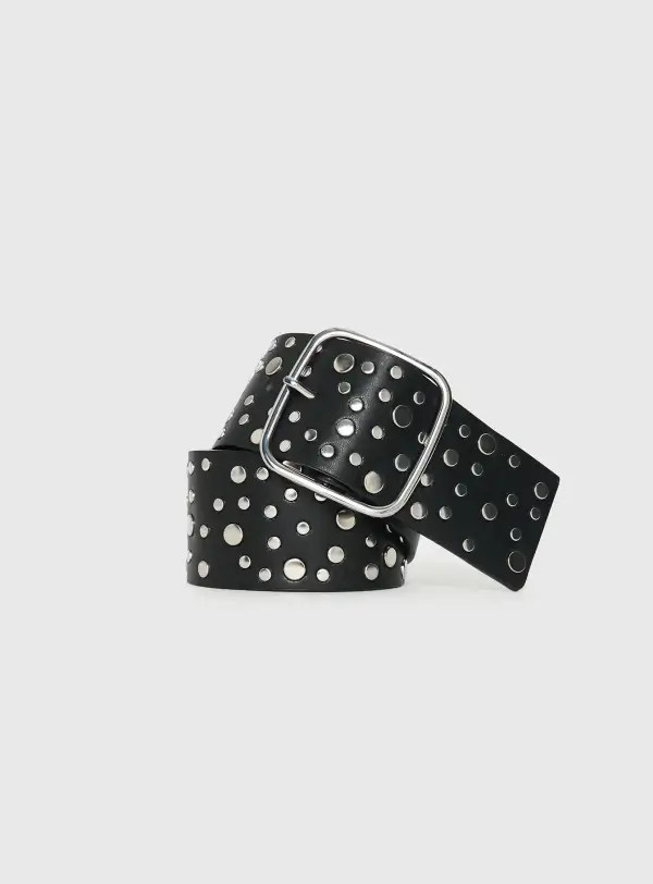 Style Accent Studded Buckle Belt