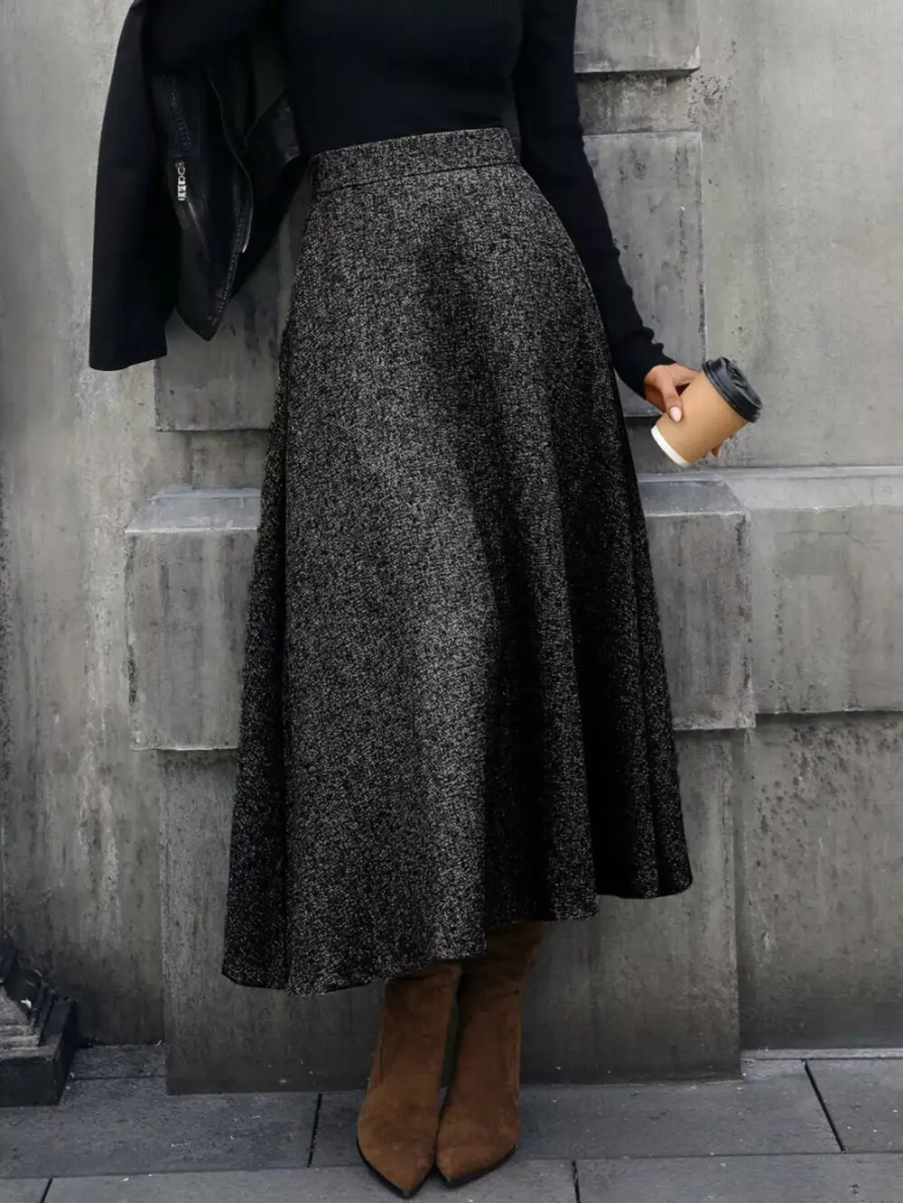 Line Line Midi Skirt