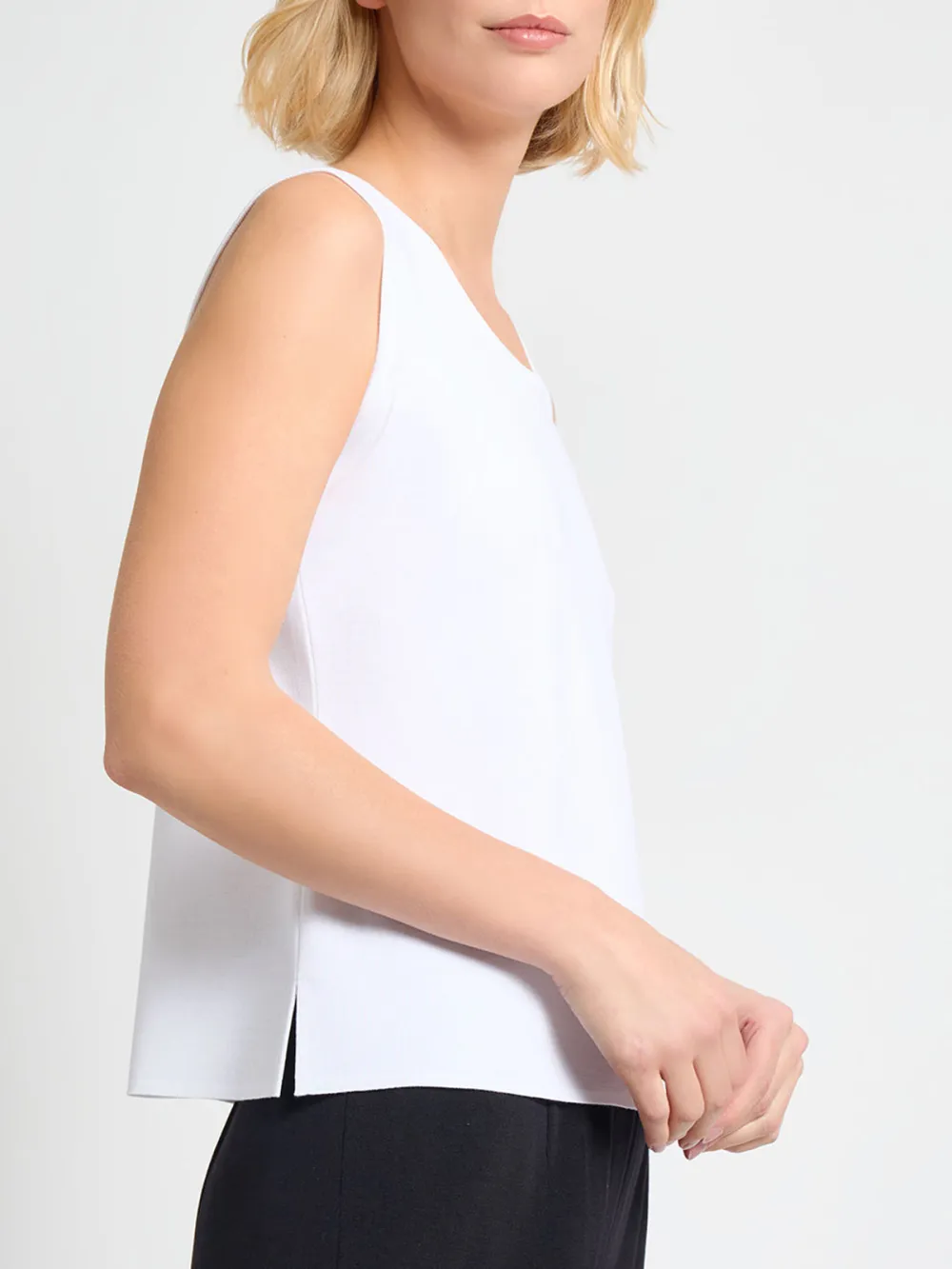 Solid Color Round Neck Vest