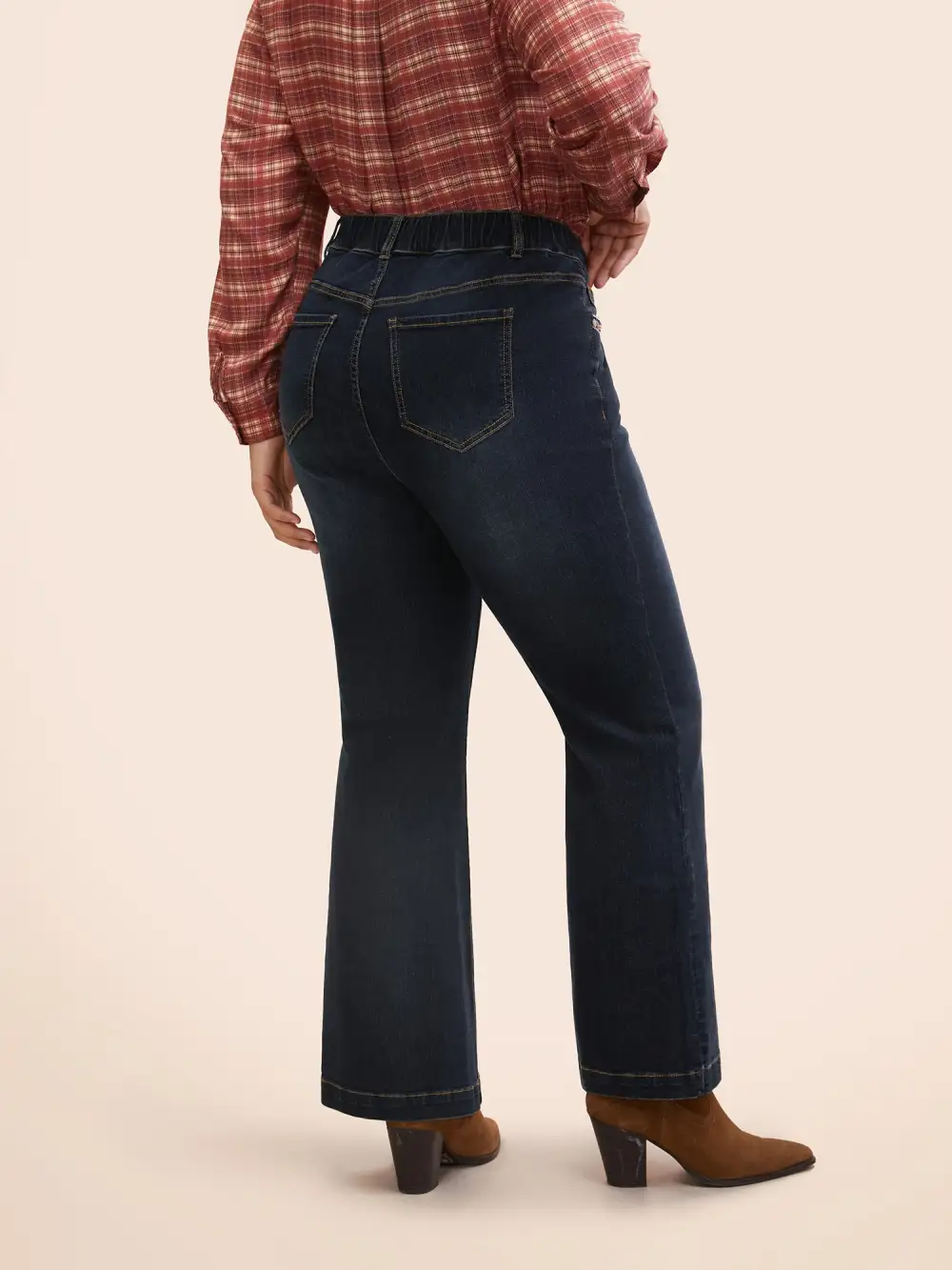 Stretch Denim Front Embroided Pockets Flare Jeans