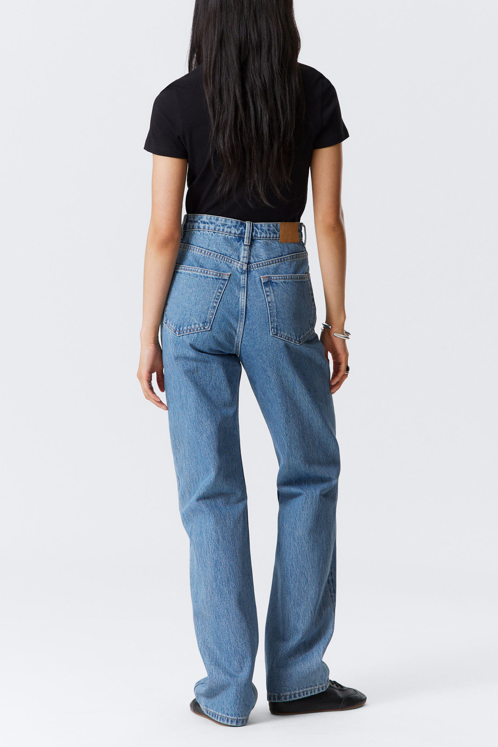 High Rise Jeans With Pockets