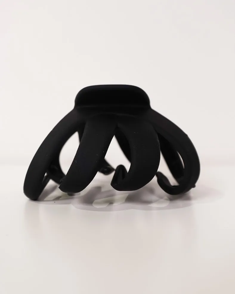 Chic Everyday Claw Hair Clip