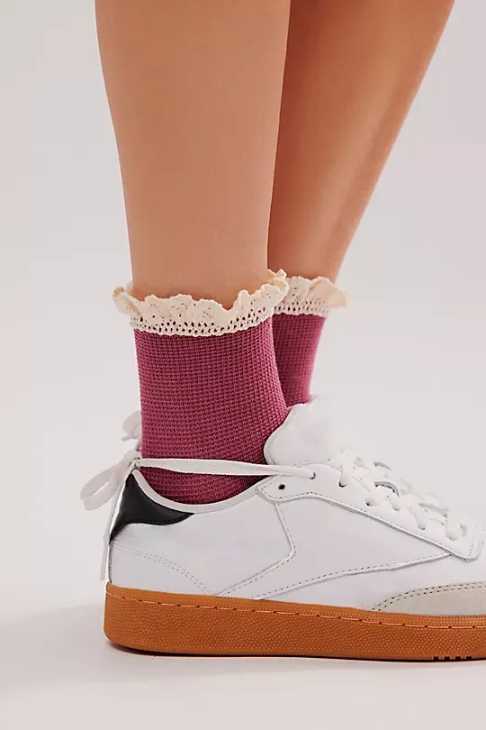 Waffle Lace Knit Socks