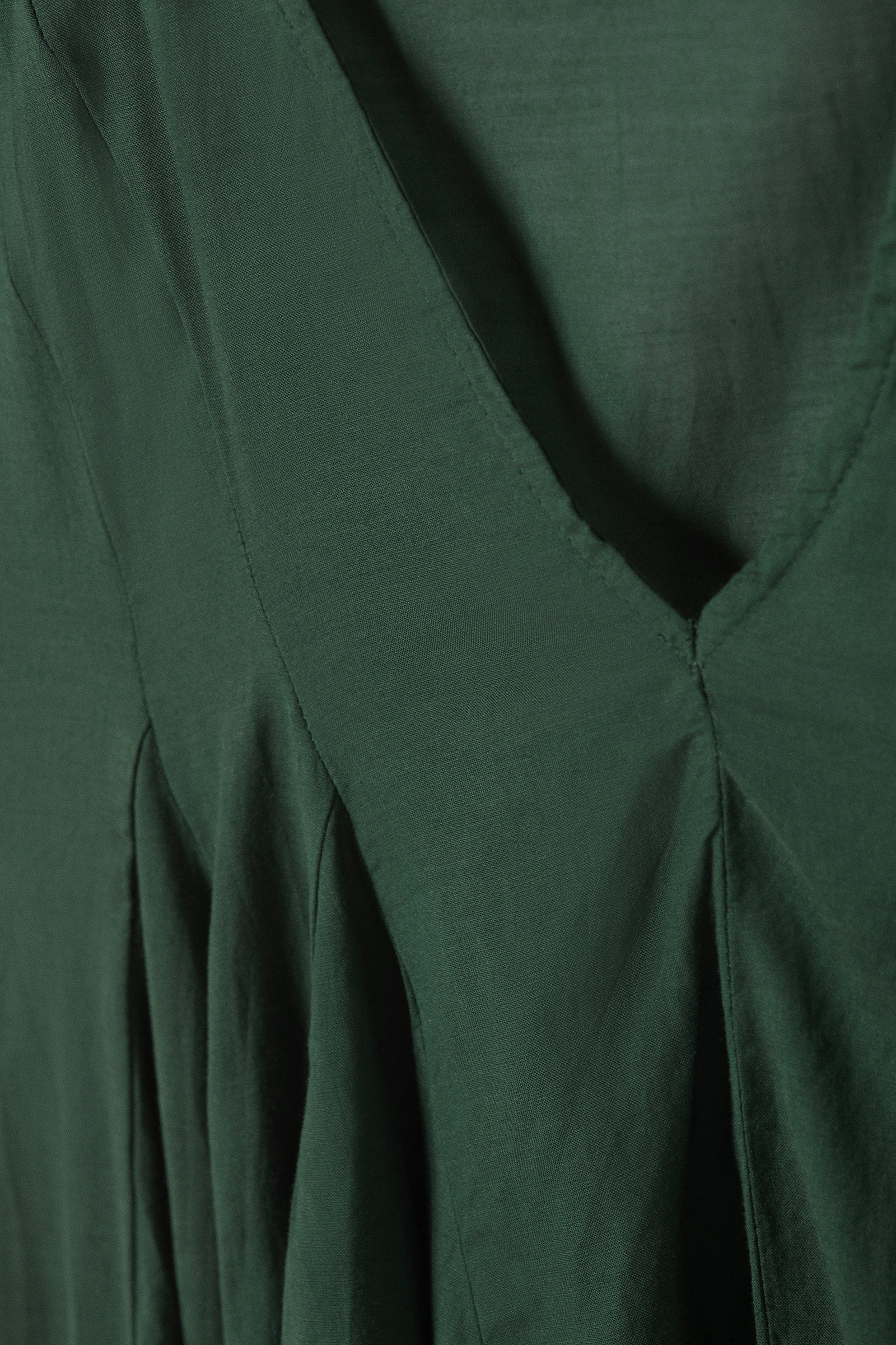 High-Low V-Neck Sleeveless Dress