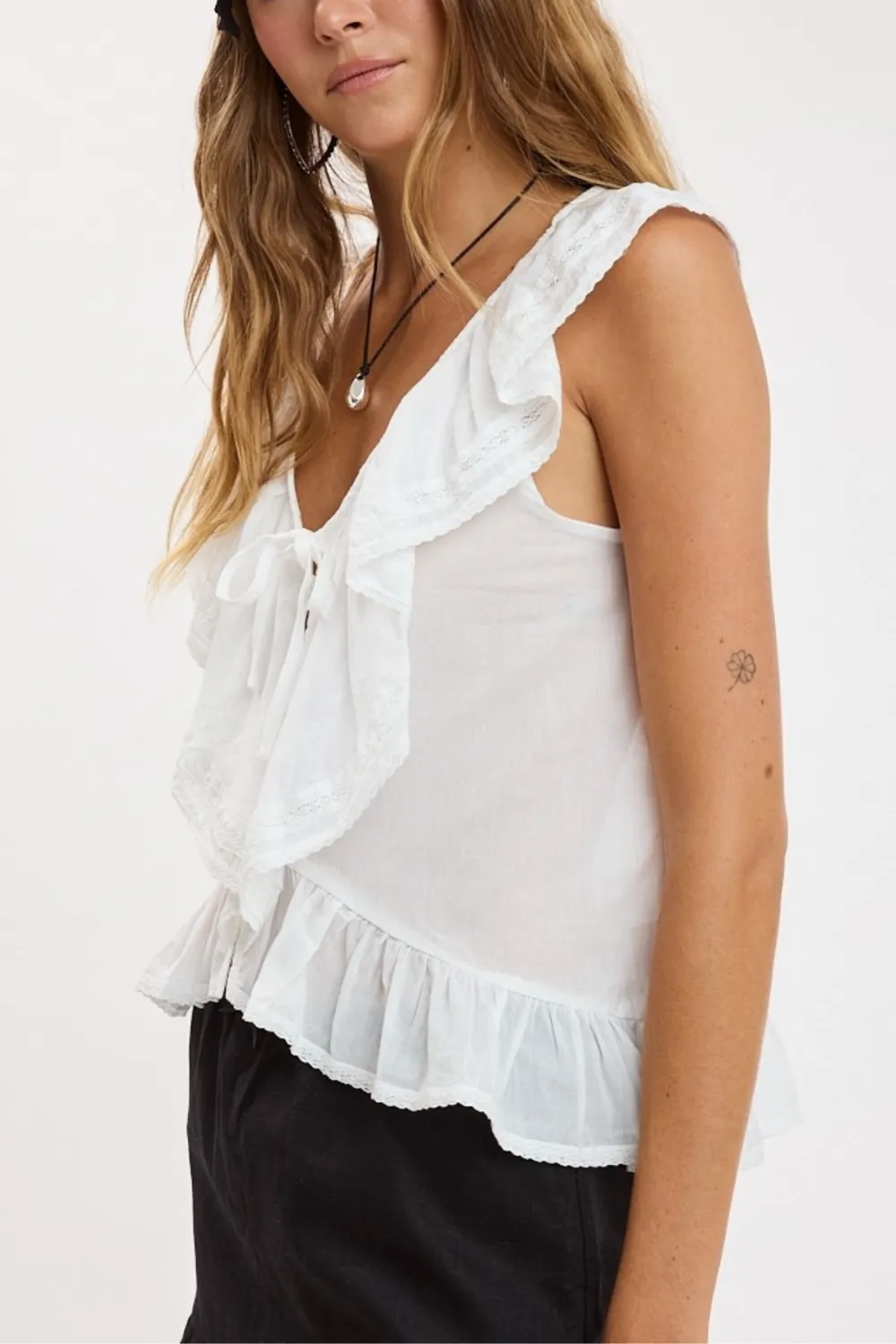 Ruffle Lace Cap Sleeve Top