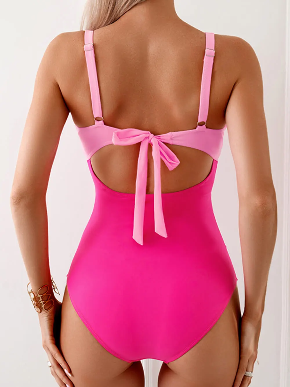 Women’s Contrast Patchwork One-Piece Swimsuit
