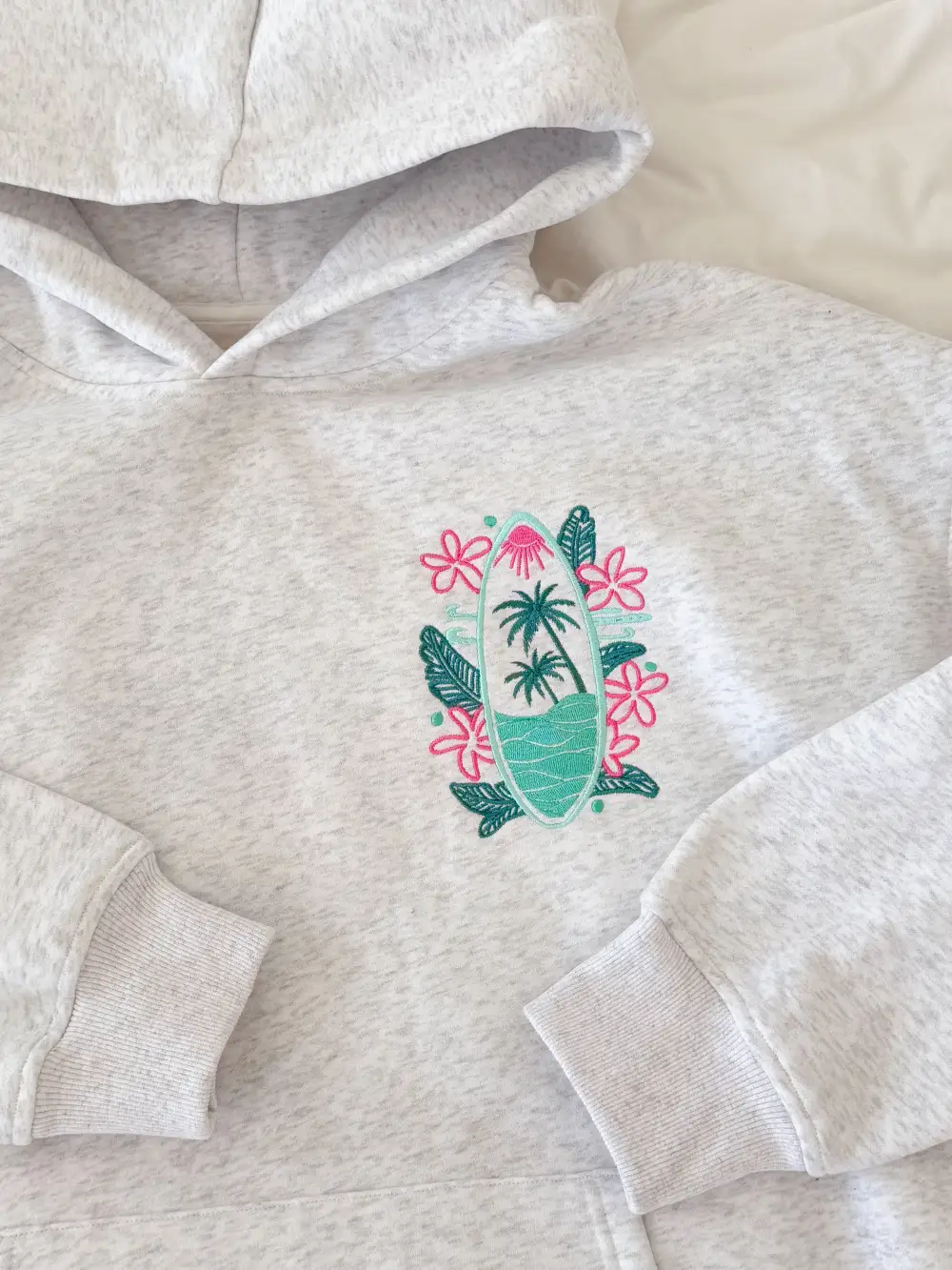 Surfing the Waves Embroider Hoodie