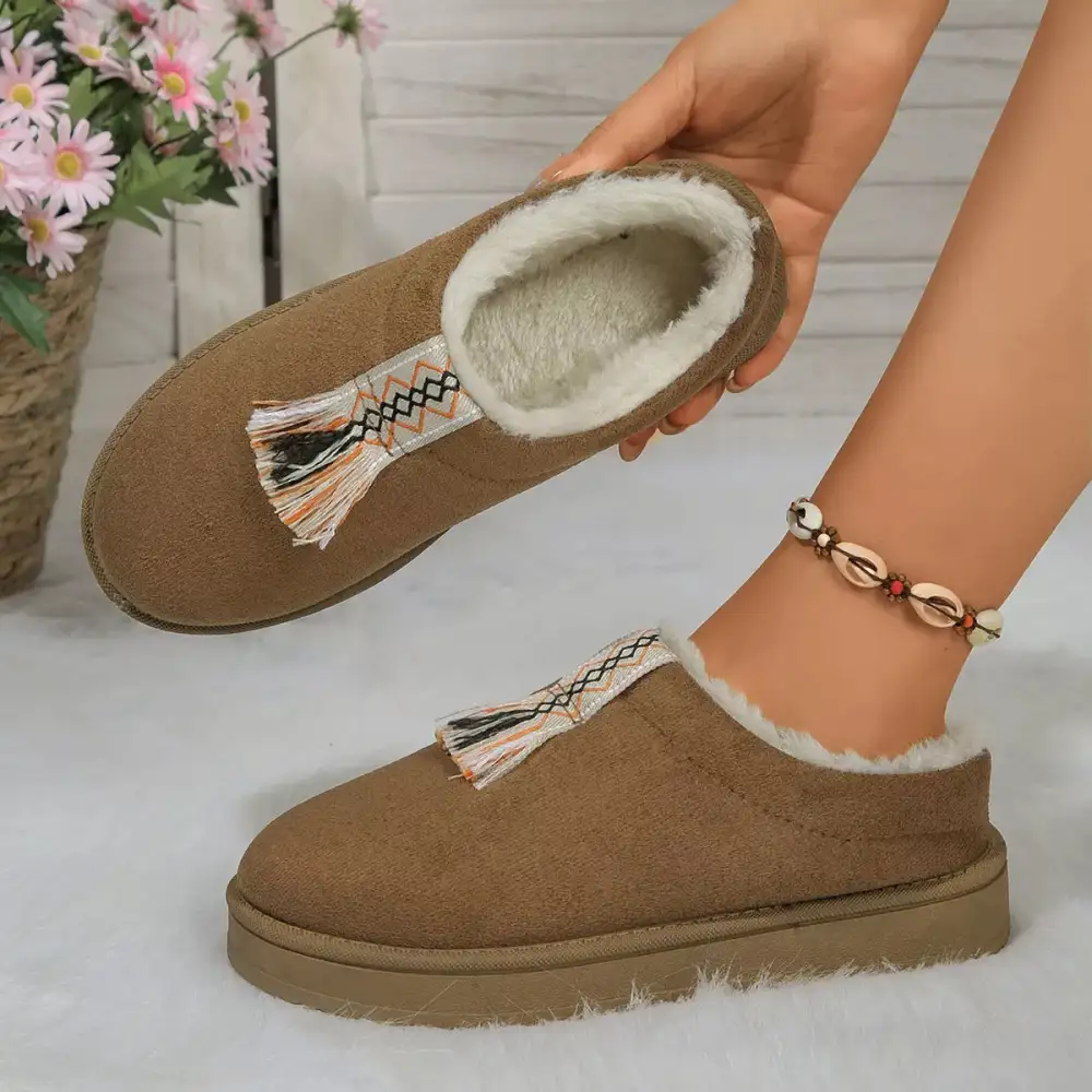 Refined Round Toe Platform Slippers