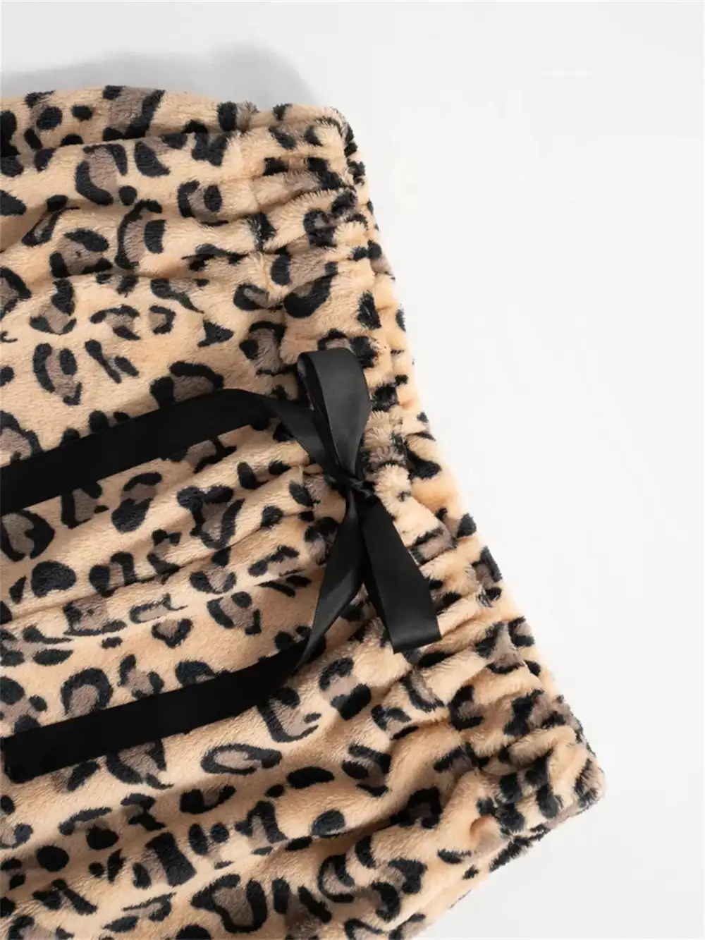 Relaxed Drawstring Wide Leg Pants