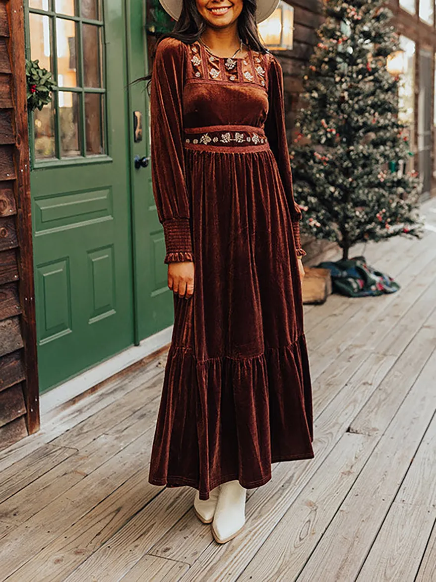 AUTUMN EMBROIDERED MAXI