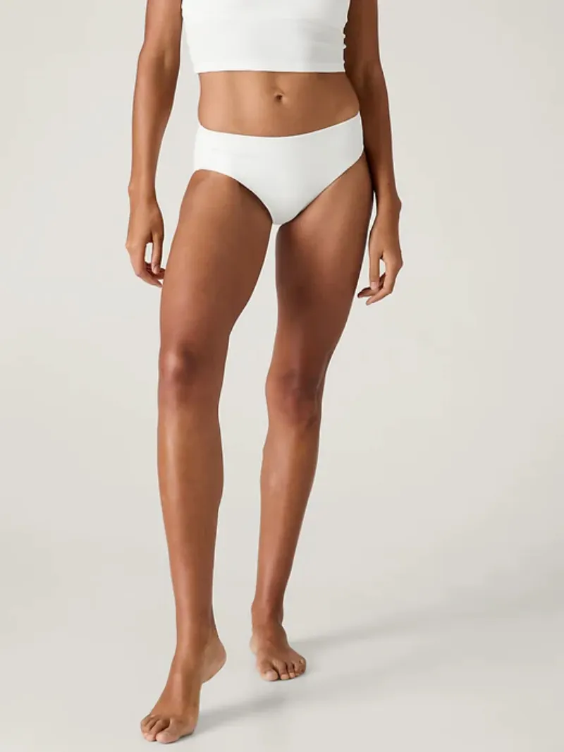 BEACH SURGE SWIM SHORT  BEYOND ALL