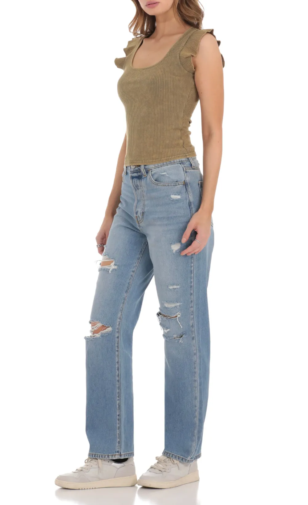 Distressed Jeans in Light Denim