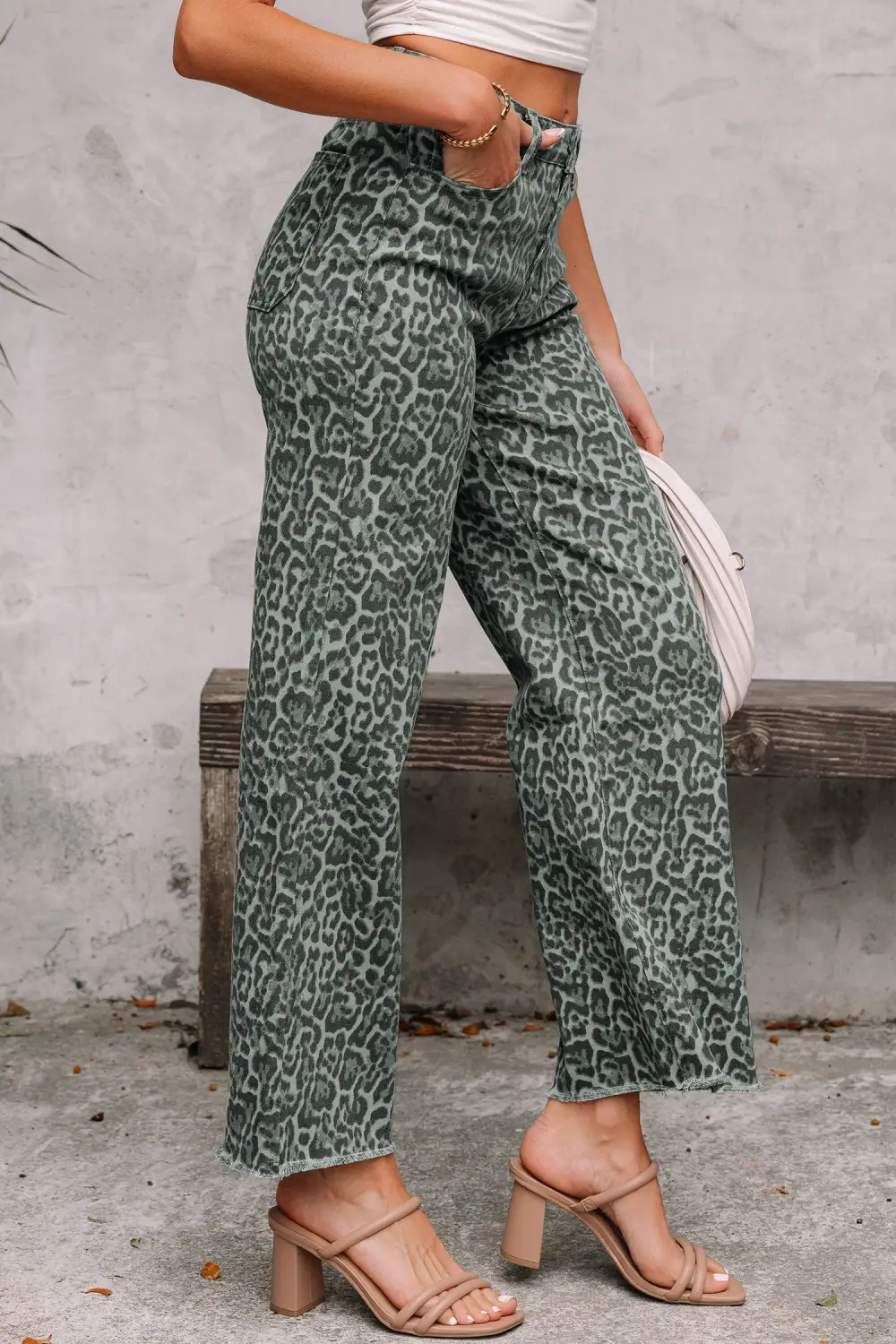 Modern Wide Leg High Waist Frayed Leopard Jeans