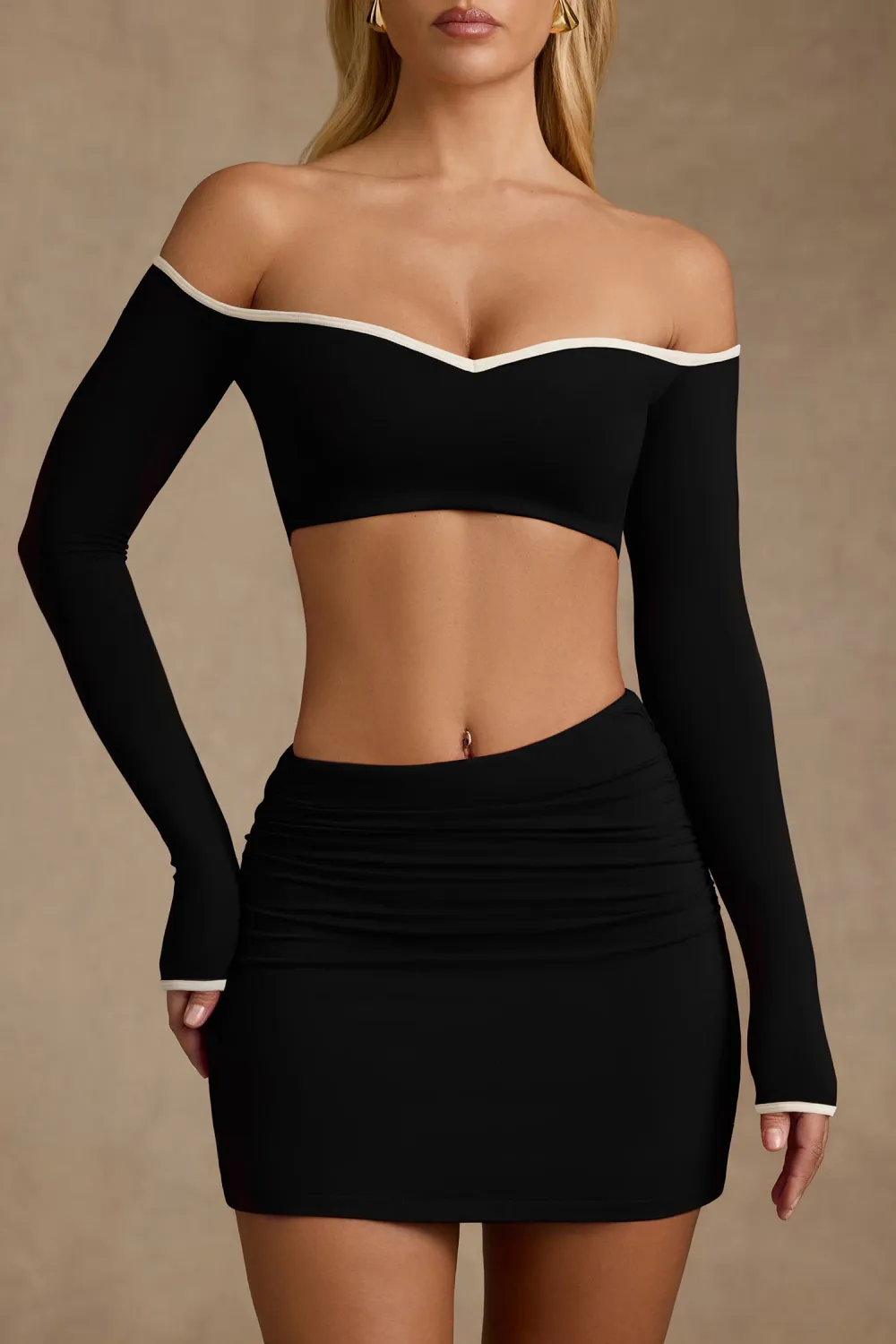 Versatile Basic Slim Hip Skirt