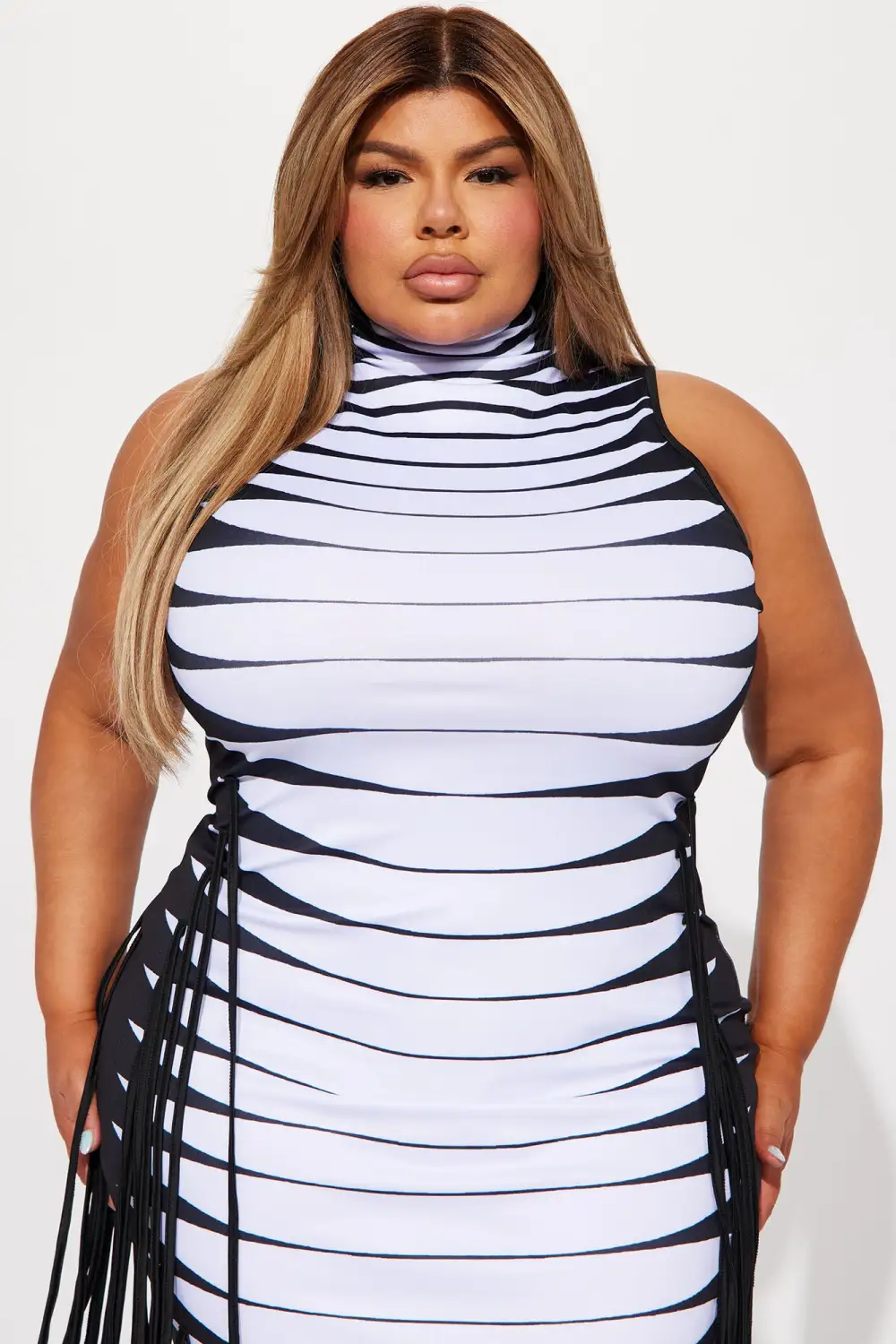 Mind Bender Maxi Dress - Black/White