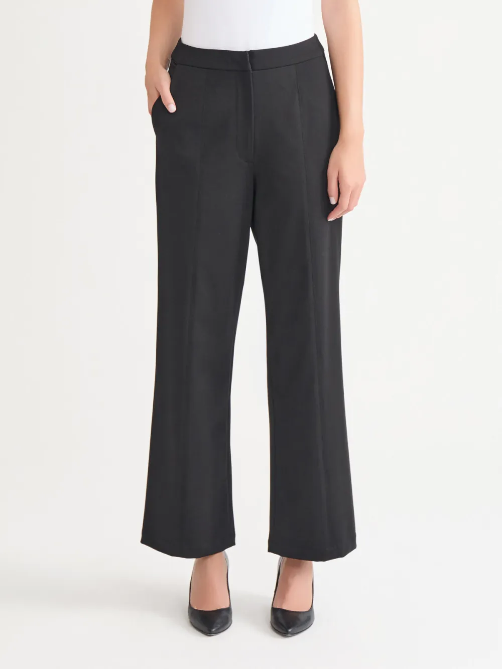Ladies' Long Pants With Slanted Pockets
