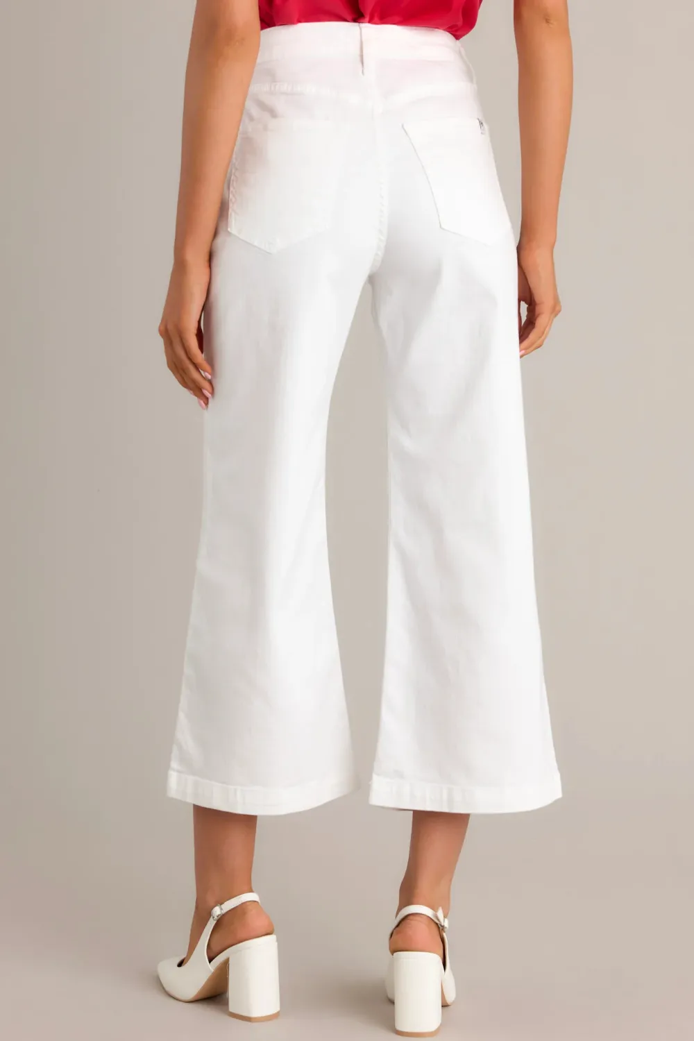 URBAN OASIS WHITE CROPPED FLARE JEANS