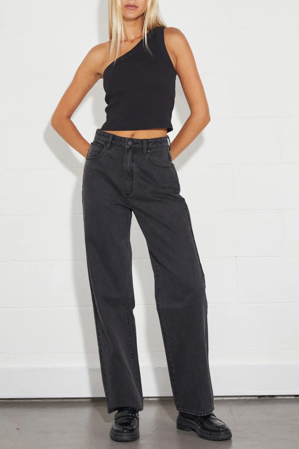 Super High Waisted Loose Jeans