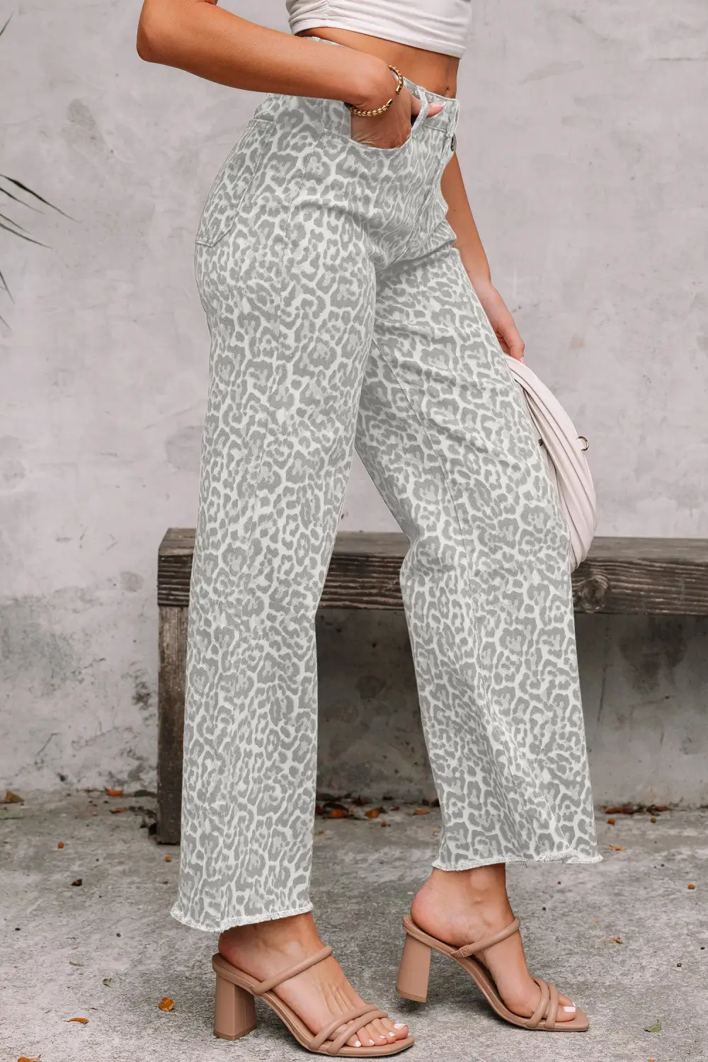 Everyday Wide Leg High Waist Frayed Leopard Jeans