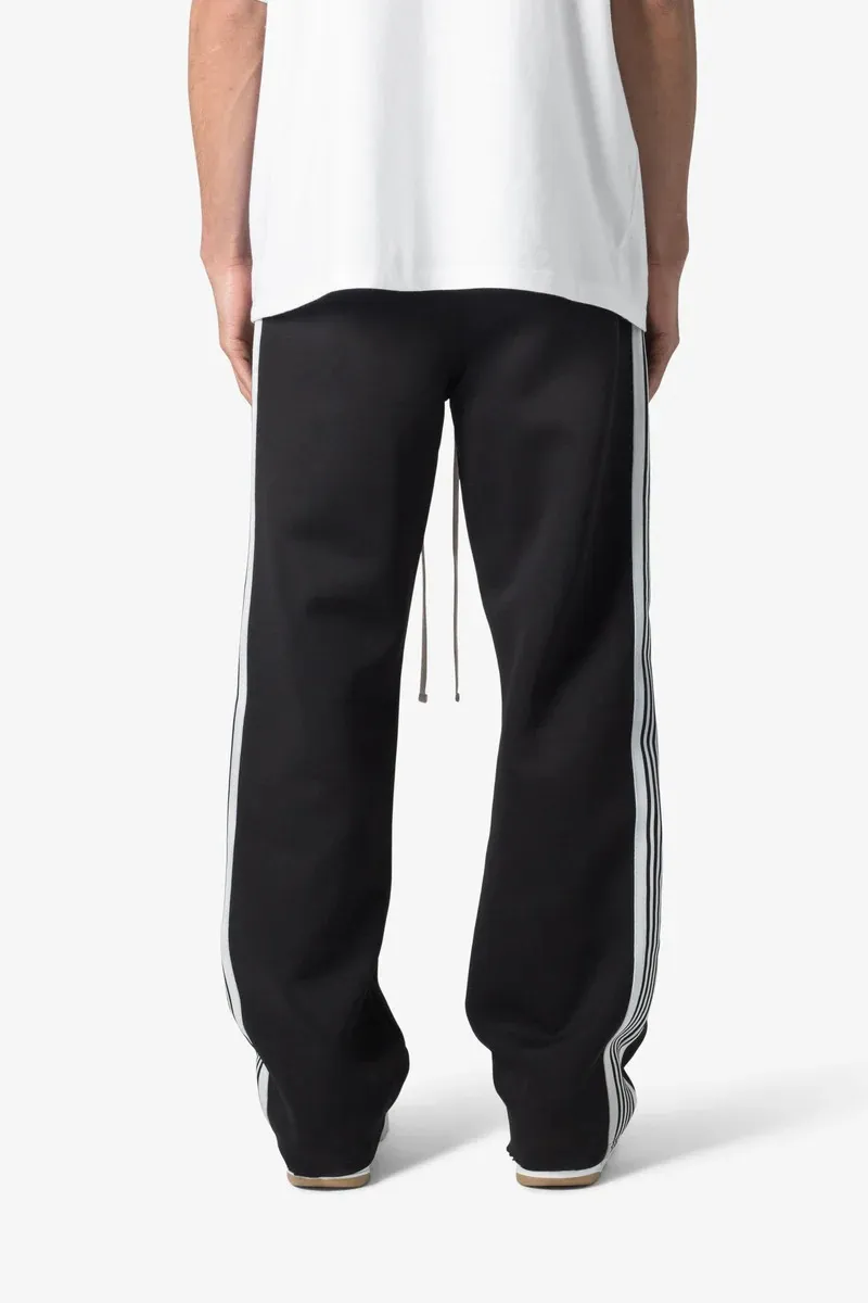 JET BLACK STRIPE ACCENTED SWEATPANTS