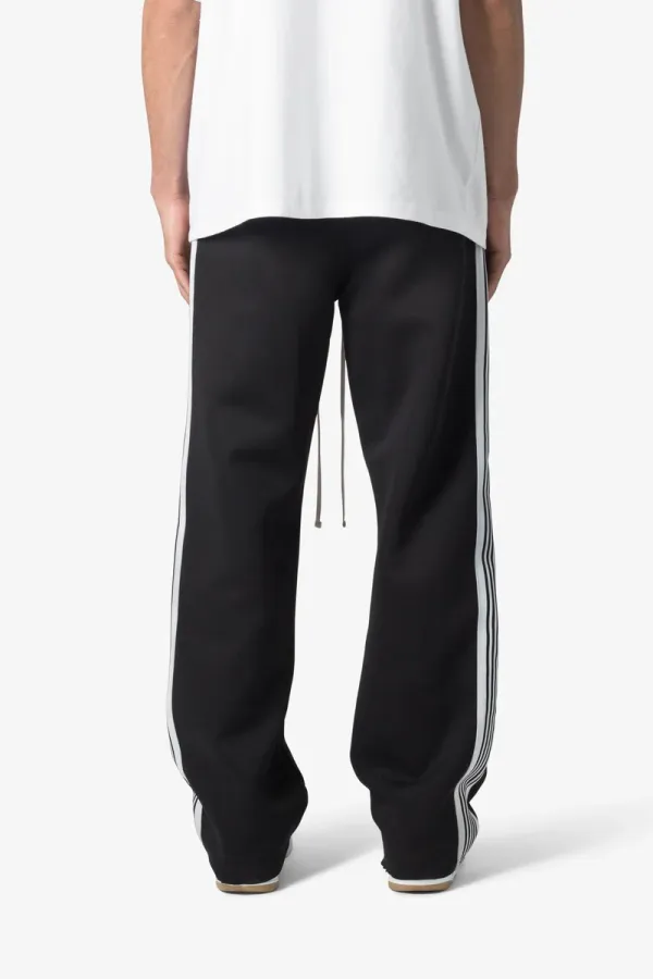 JET BLACK STRIPE ACCENTED SWEATPANTS