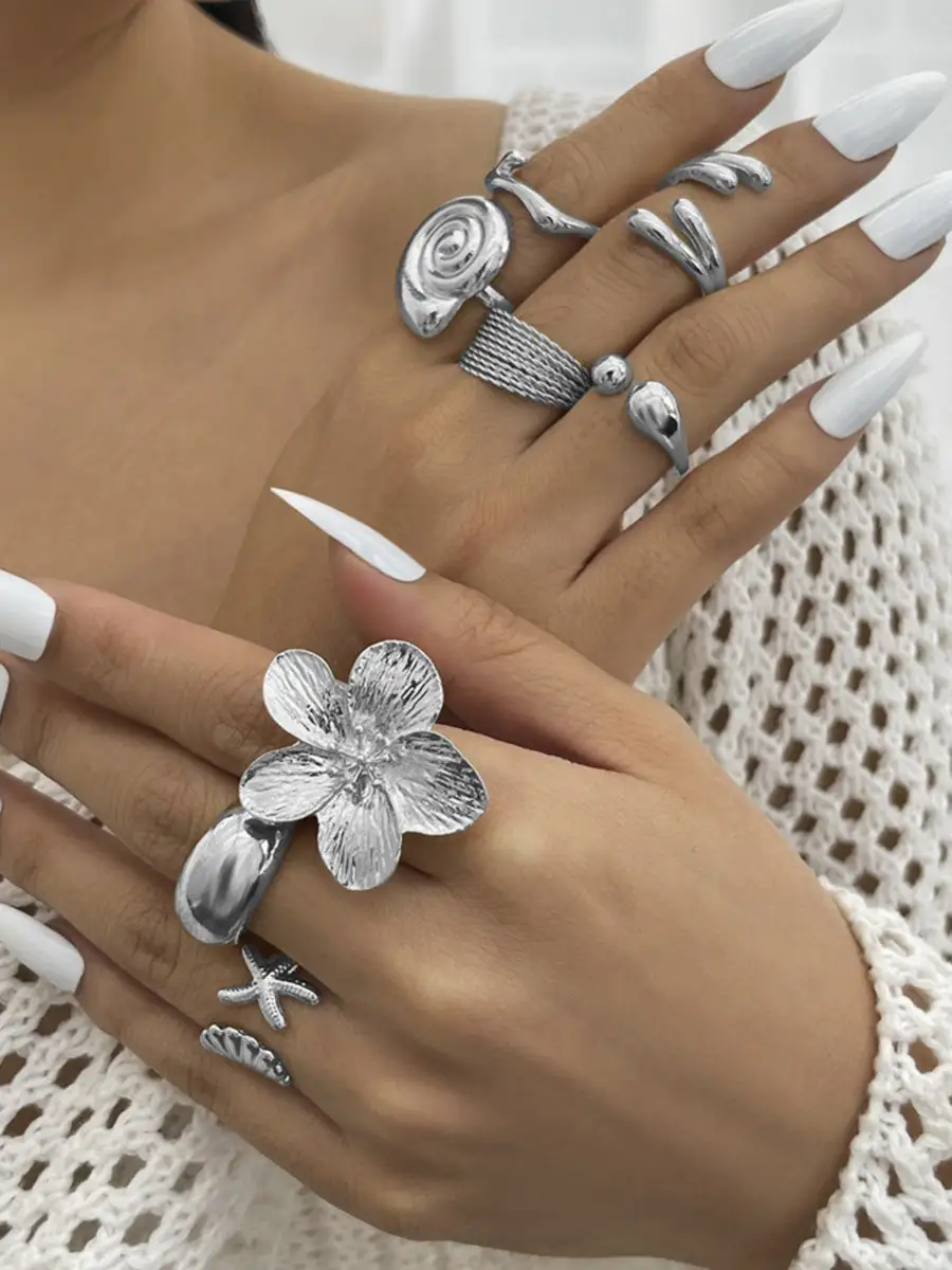 Floral Shell Motif Ring