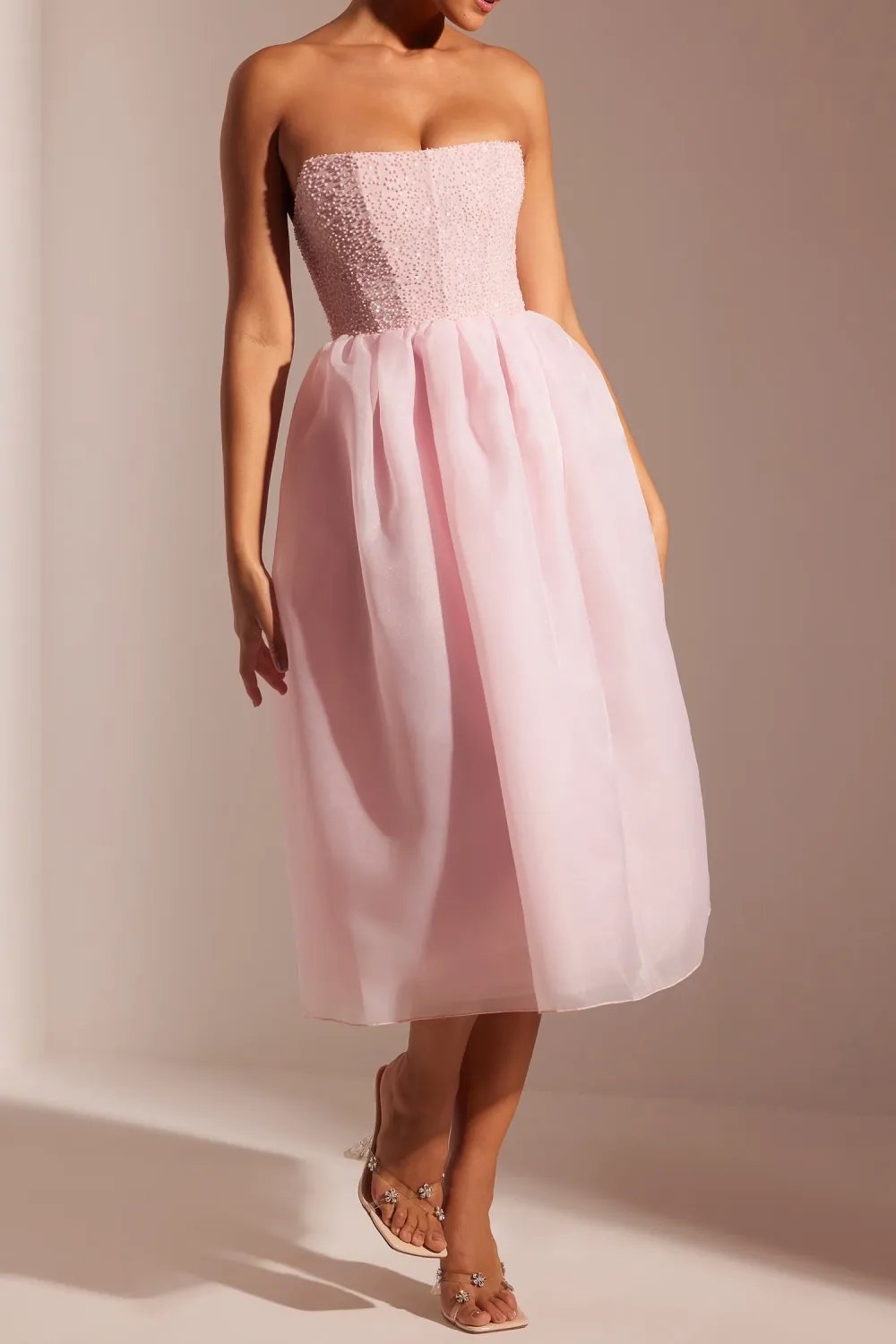 Luxurious Romantic Fluffy Organza Mid-Length