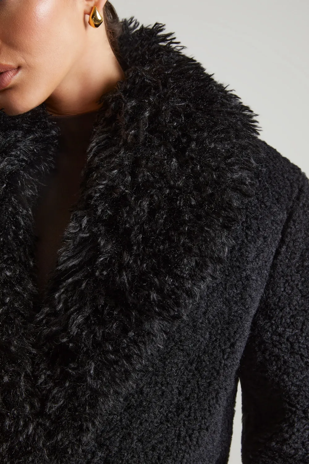 Ladies Loose Thickened Lamb Wool Coat