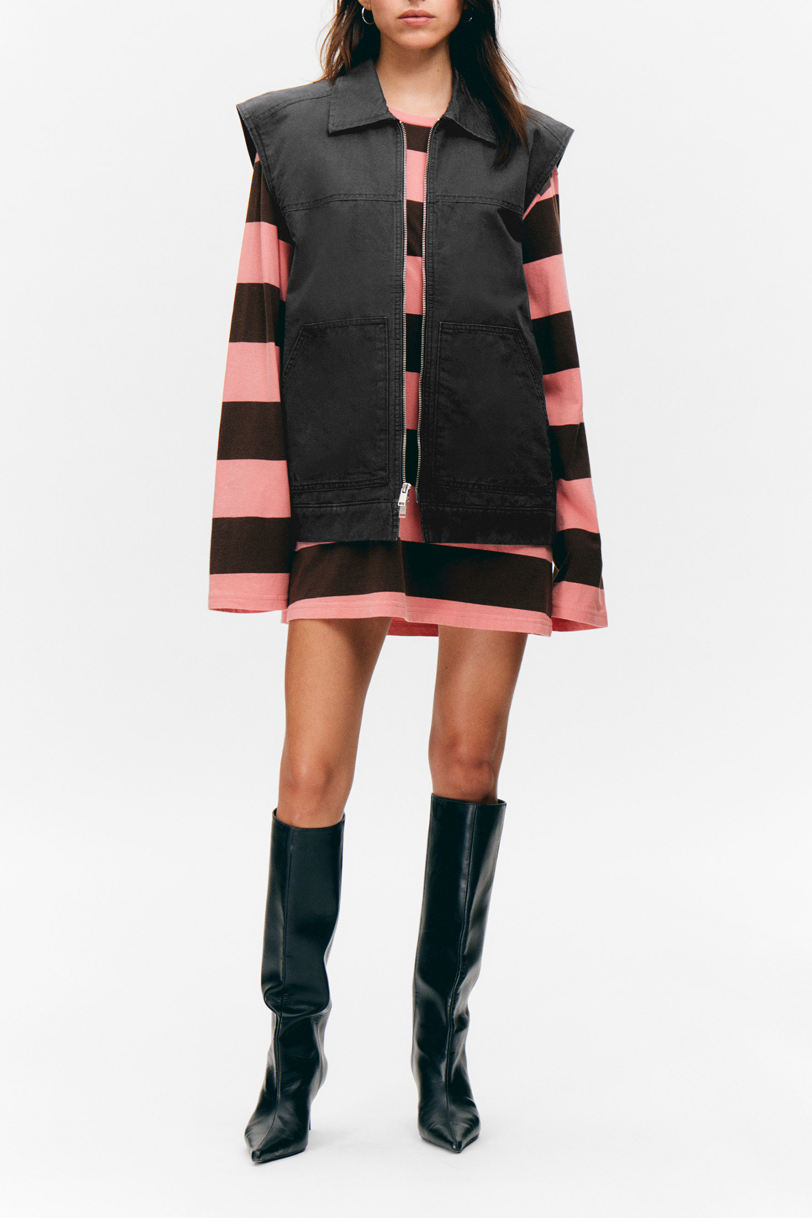 Pocketed Zip Up Vest