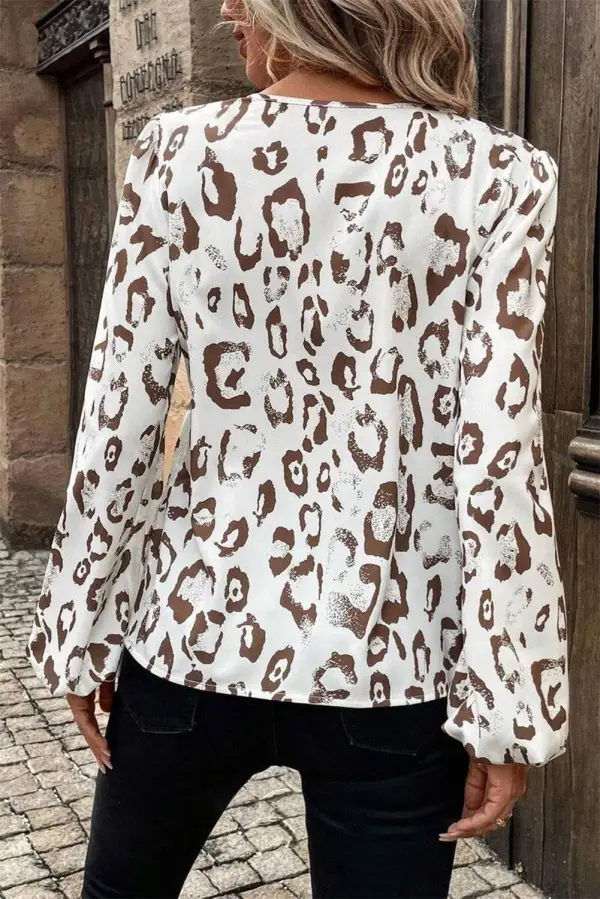 Everyday Leopard Print Split Neck Blouse