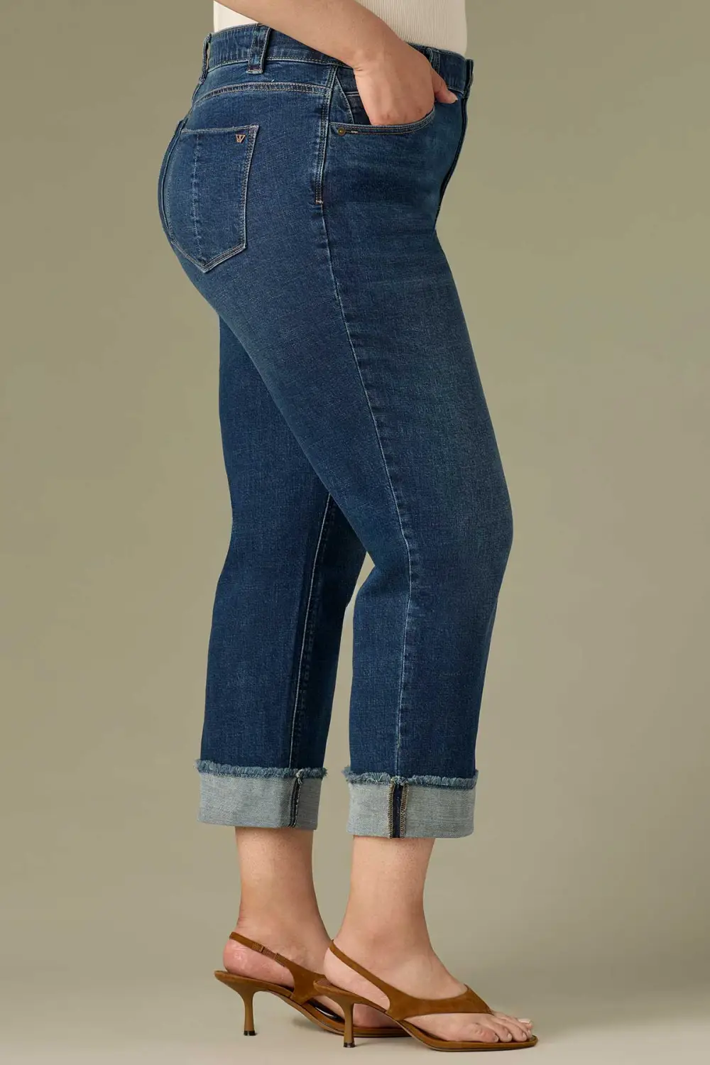 Plus Size High Rise Frayed Hem Boyfriend Jeans