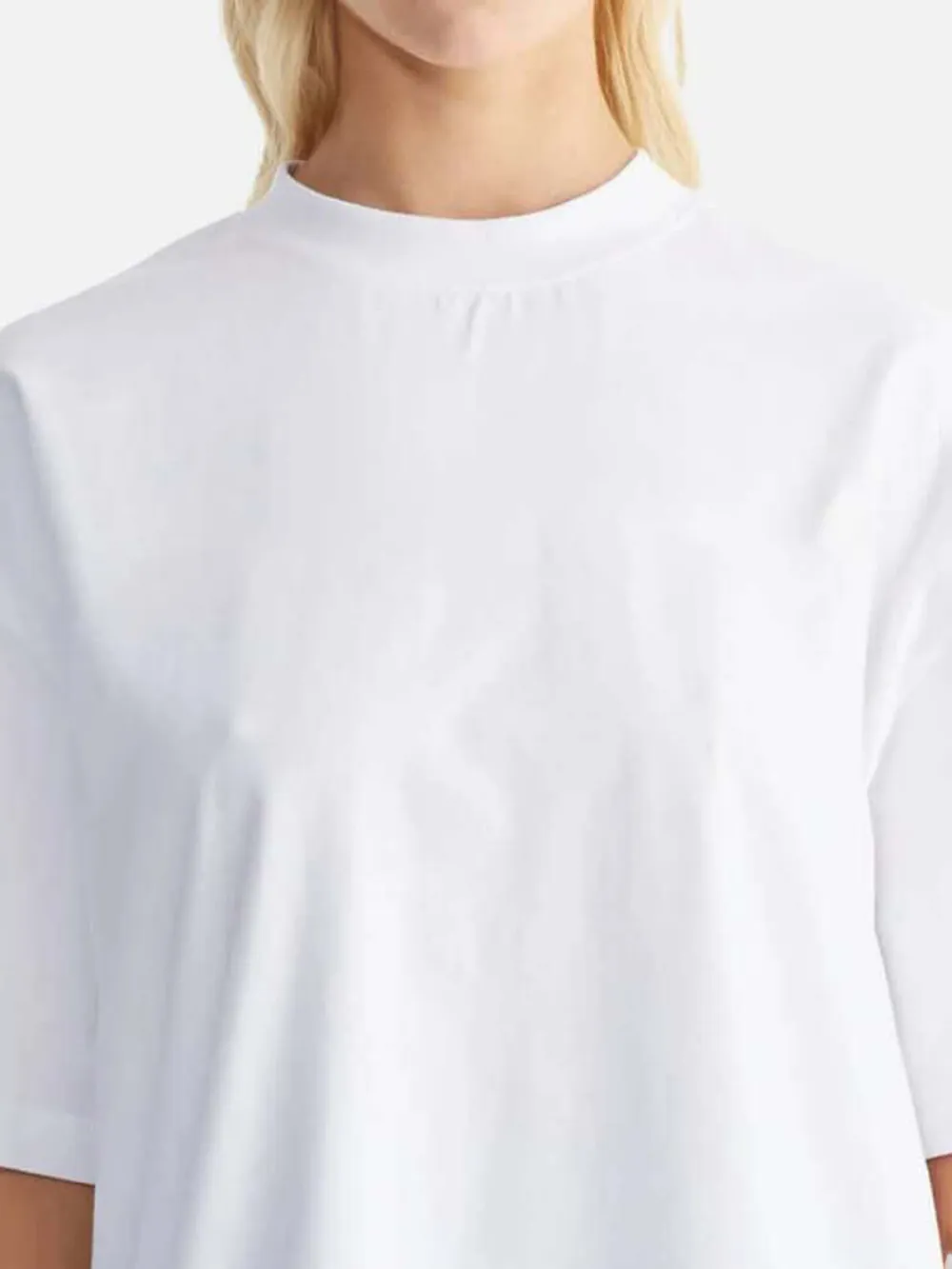 Plain Half Sleeve Round Neck Top