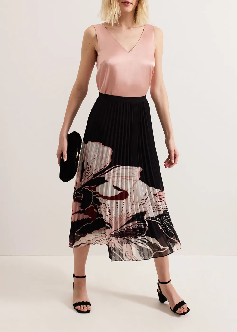 Floral Print Black Pleated Skirt