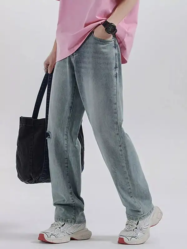 Clean Look Distressed Wide Leg Jeans
