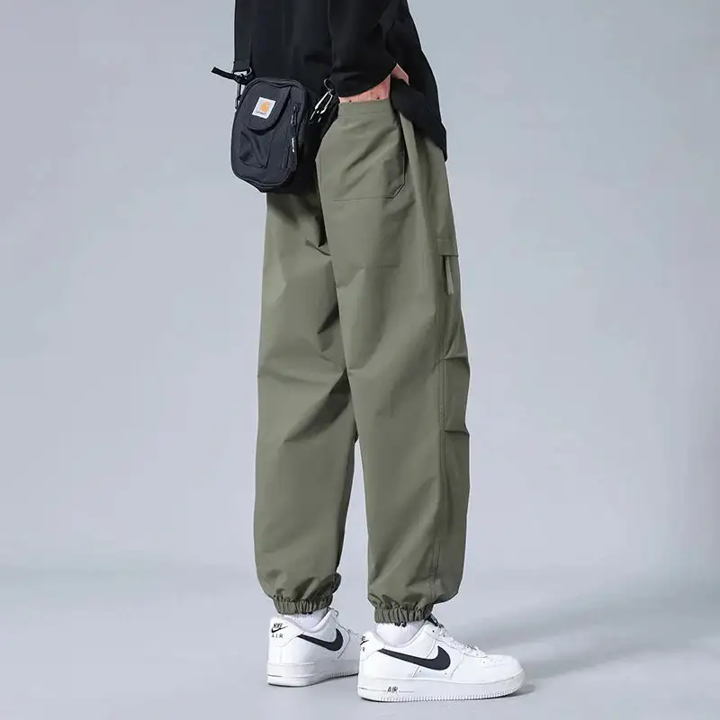 Men's Tapered Utility Jogger Pants