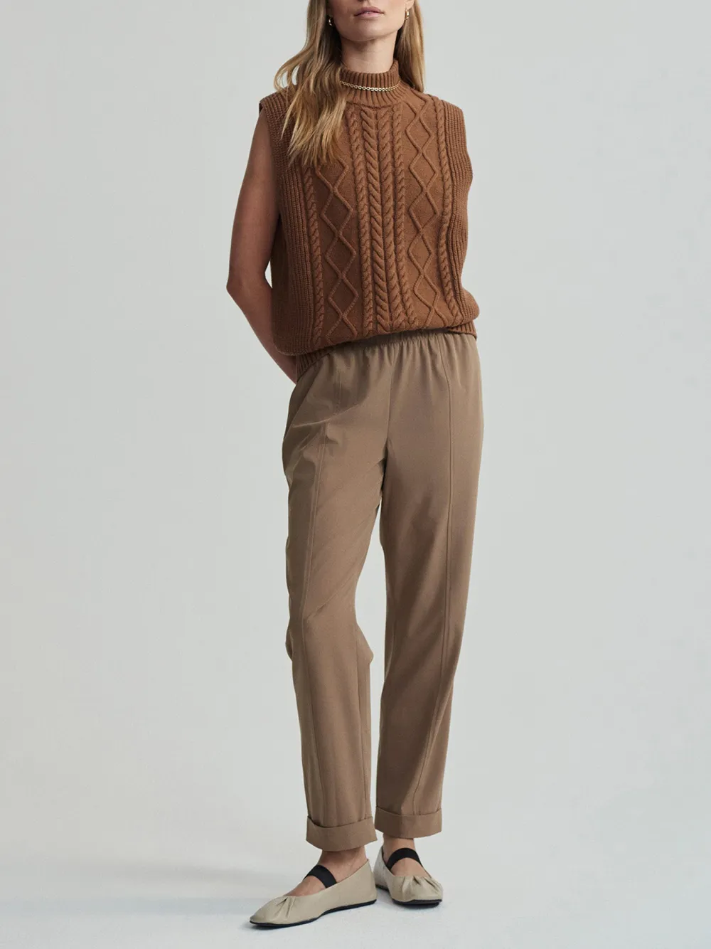 Argyle Pattern Roll Neck Vest