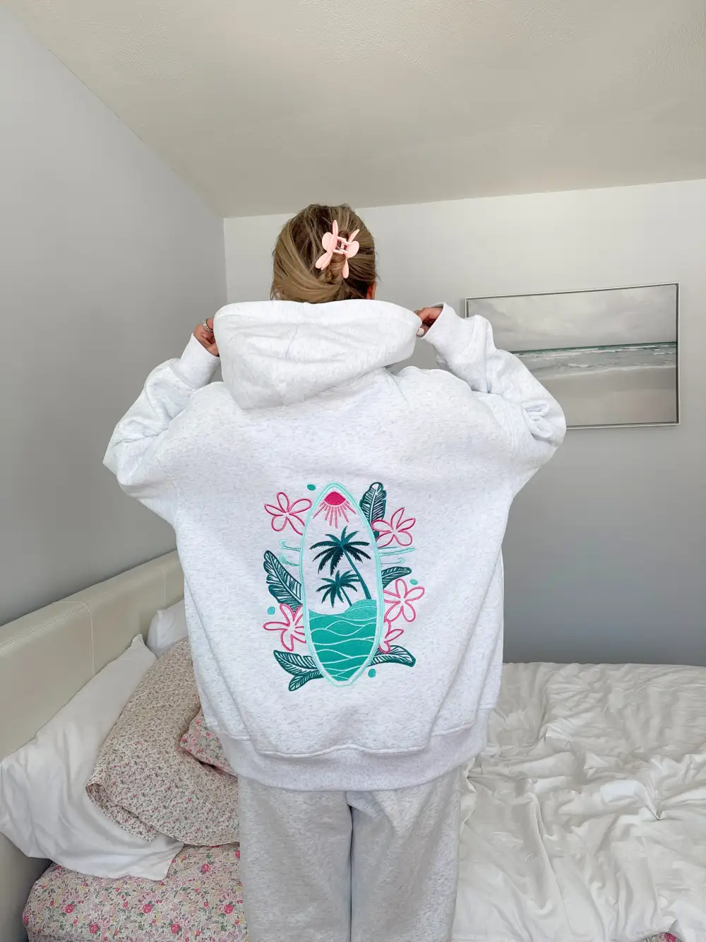 Surfing the Waves Embroider Hoodie