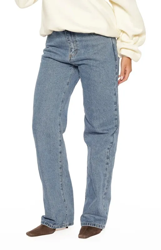 Mid-Wash Eyelet Cargo Wide-Leg Jeans