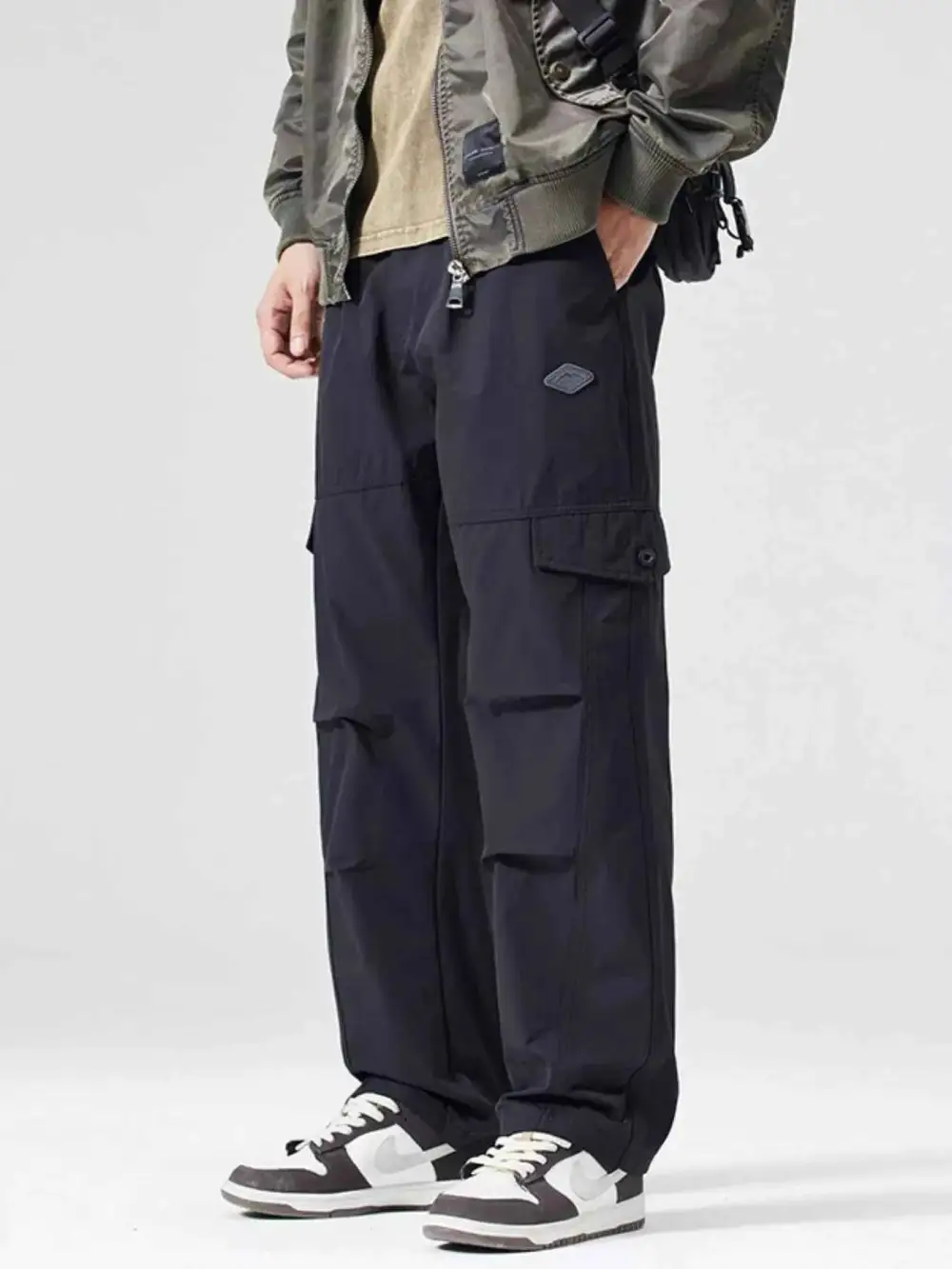 Modern Wide Leg Cargo Pants