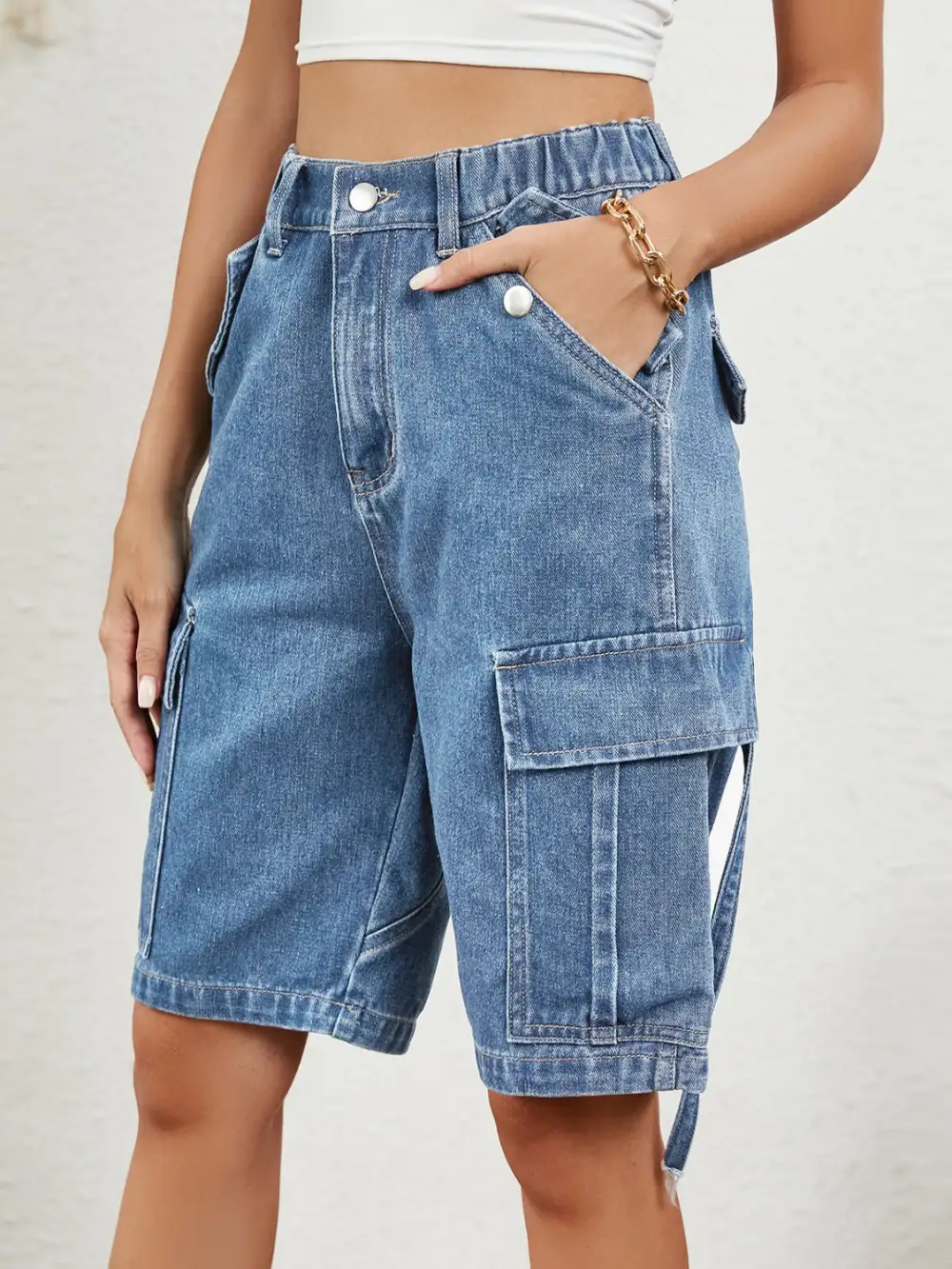 Relaxed Clean Pocket Detail Shorts