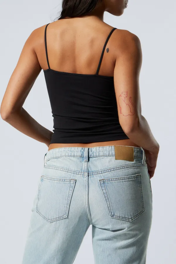 Scoop Neck Spaghetti Strap Cami Top