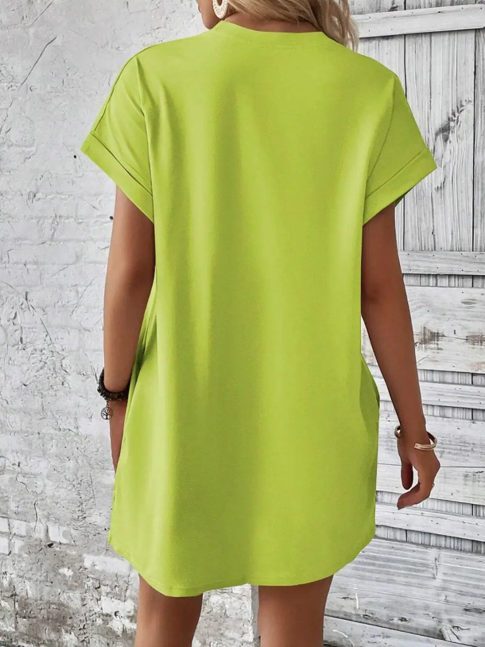 Relaxed Round Neck Short Sleeve Mini Dress